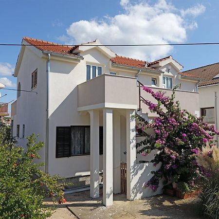Apartment Lavanda Jezera Εξωτερικό φωτογραφία