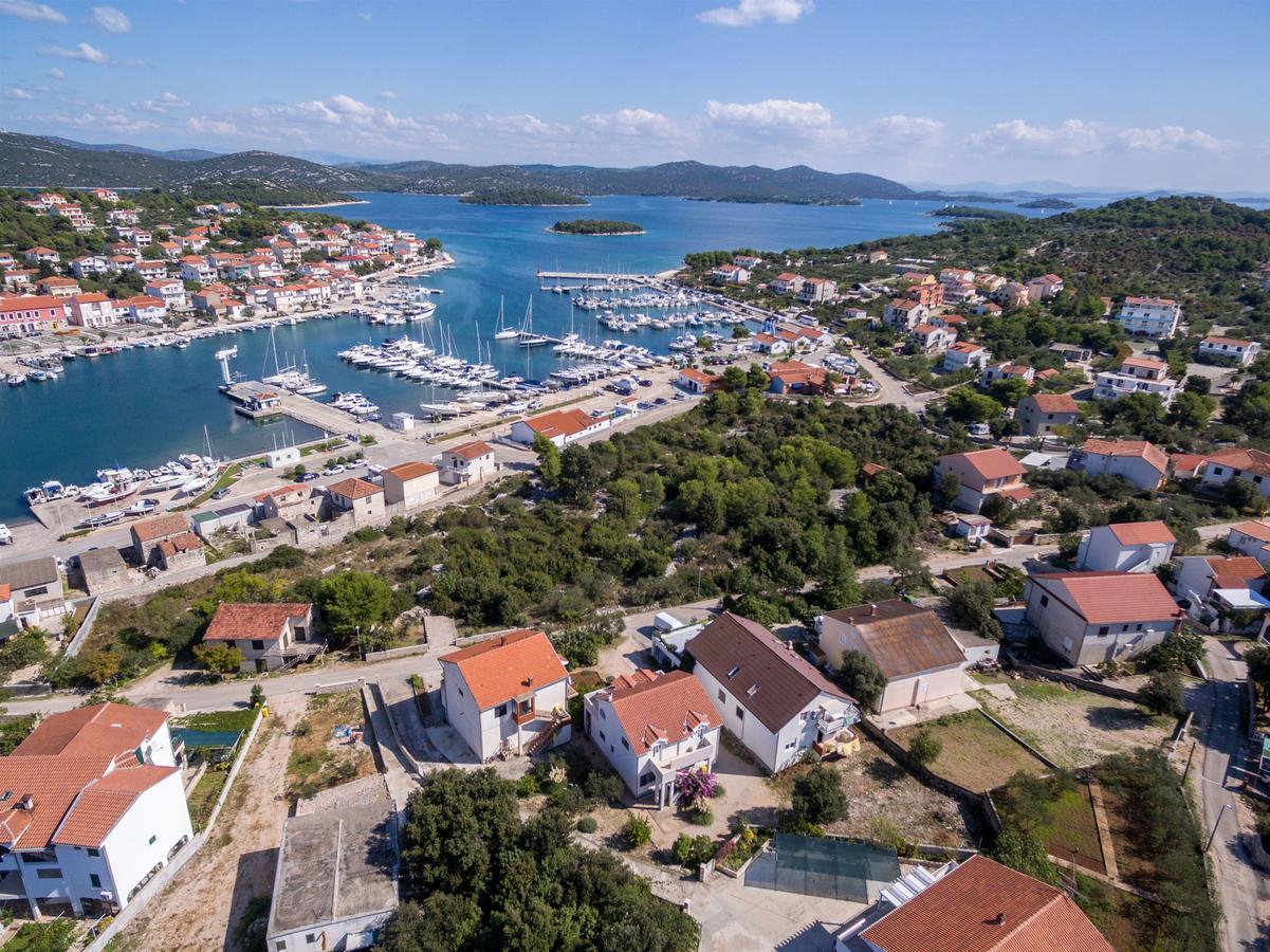 Apartment Lavanda Jezera Εξωτερικό φωτογραφία